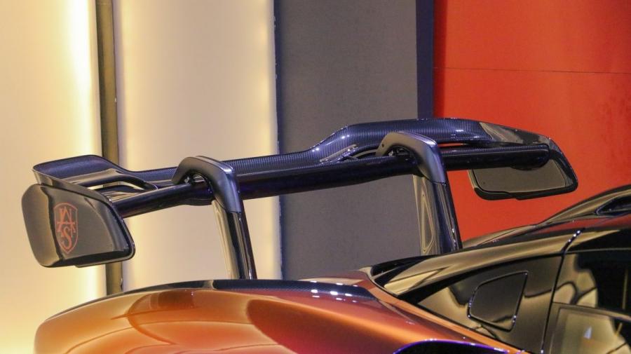 Детали экстерьера McLaren MSO Senna (Cerberus Pearl) (1 of 500) 2019 года  (фото 10 из 60)